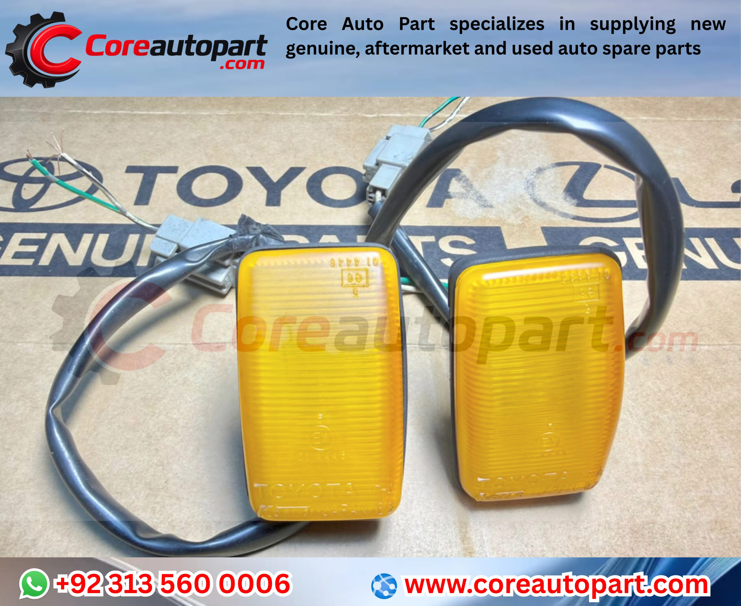 fender side marker turn signal light assembly Toyota Land Cruiser 1990-1993 FJ80,FZJ80,HDJ80 Pair 81730-60060 / 81730-60061