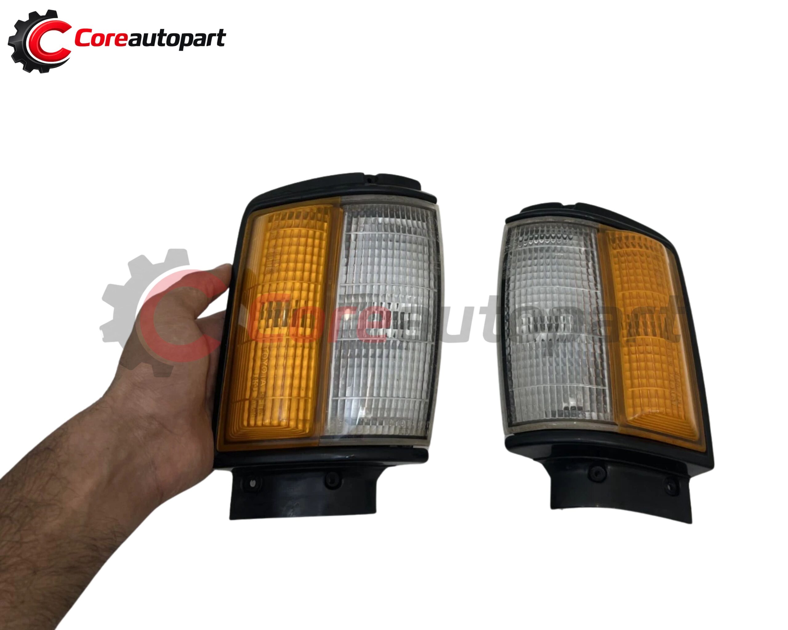 Toyota Hilux 1984-88 2wd 4wd parking corner lamps JDM type OEM (Q13) - Image 2